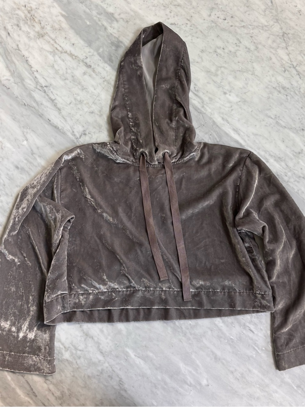 Cloth & Stone Velvet Cropped Hoodie - Grey/Taupe